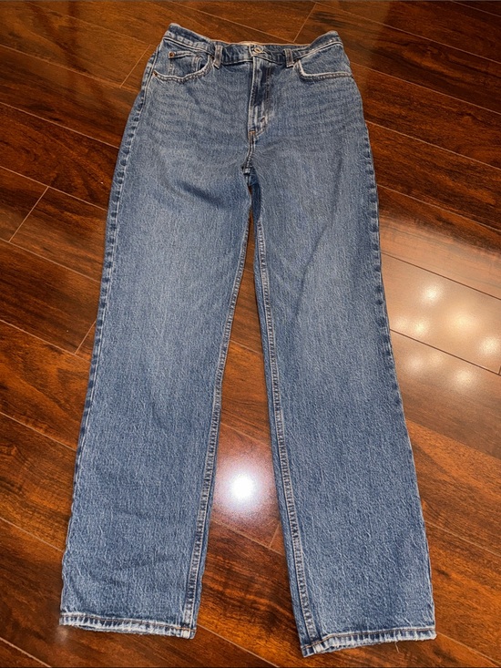 Abercrombie & Fitch Denim - Abercrombie & Fitch 90s Straight Ultra High-Rise Leg Jeans